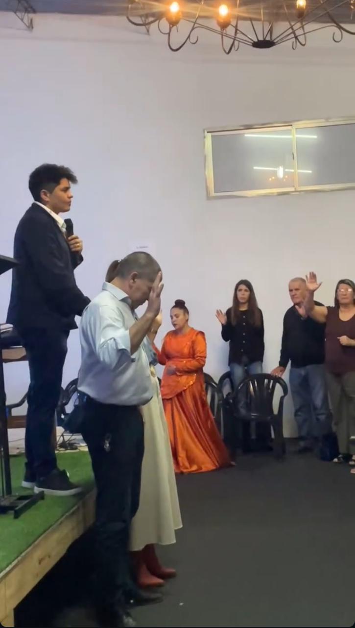 Jóvenes del ministerio en comunión